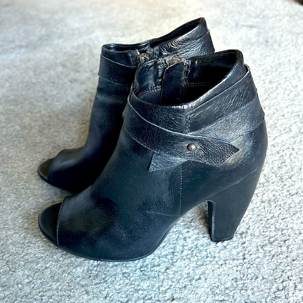 Black high heel open toes booties -Steve Madden